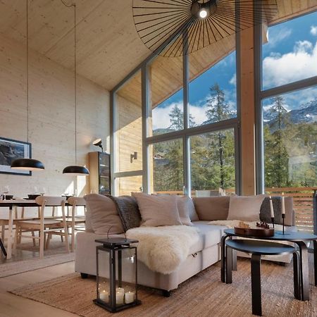 Hellochalet - Chalet Northern Lights - Family Ski Chalet With Garden Walking Distance Lift Valtournenche Εξωτερικό φωτογραφία