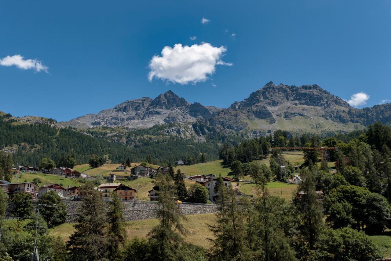 Hellochalet - Chalet Northern Lights - Family Ski Chalet With Garden Walking Distance Lift Valtournenche Εξωτερικό φωτογραφία